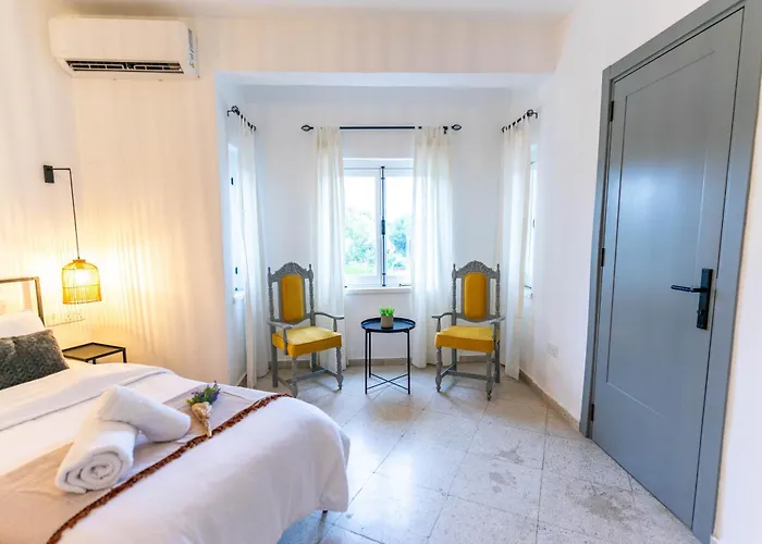 Zalihe Boutique North 니코시아