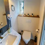 Casa de hóspedes Zalihe Boutique North 3*